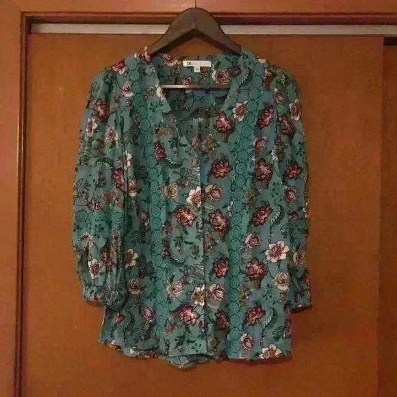 DR2 Paisley Floral button Down Size Small‎ - Picture 1 of 9